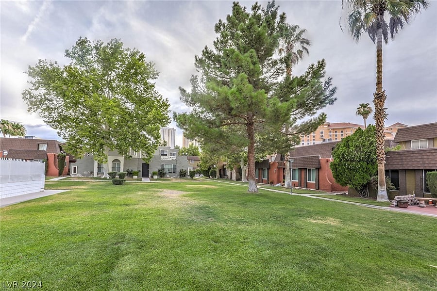 Furnished Finder property 728730_1 photo 4