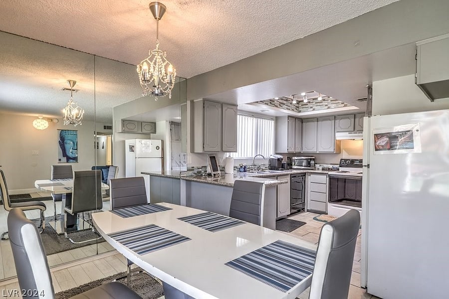Furnished Finder property 728730_1 photo 9