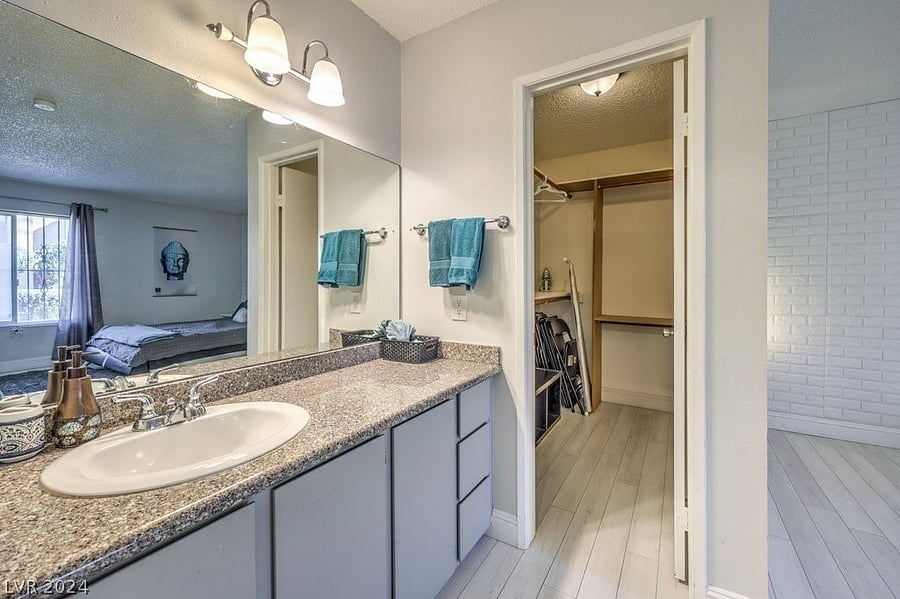 Furnished Finder property 728730_1 photo 14