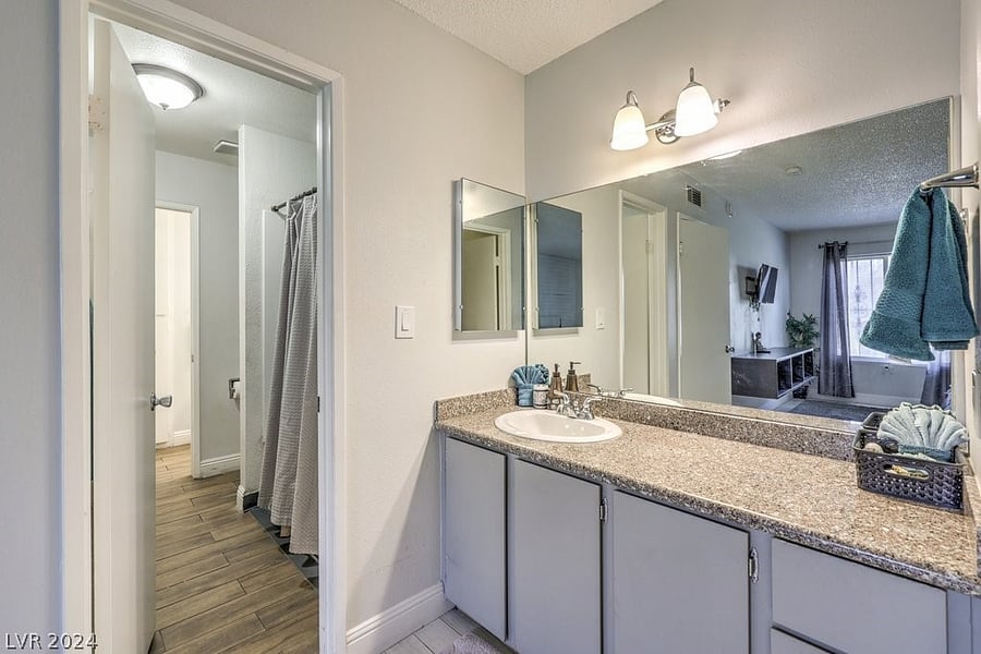 Furnished Finder property 728730_1 photo 15