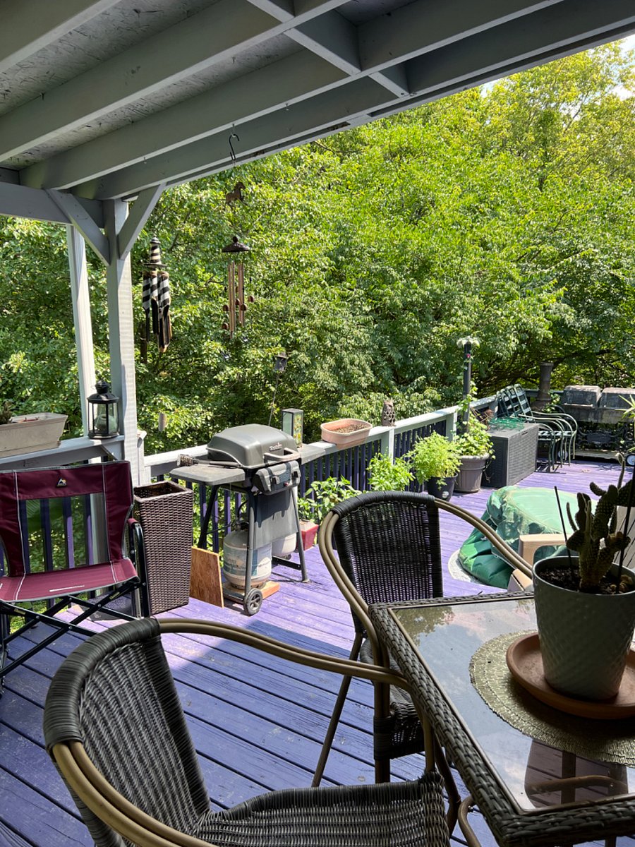 Open deck with grill. 