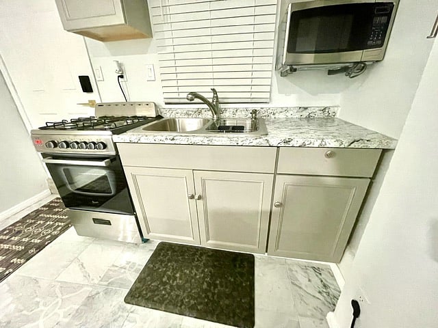 Furnished Finder property 729027_1 photo 9