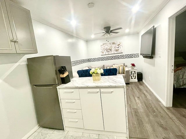 Furnished Finder property 729027_1 photo 8