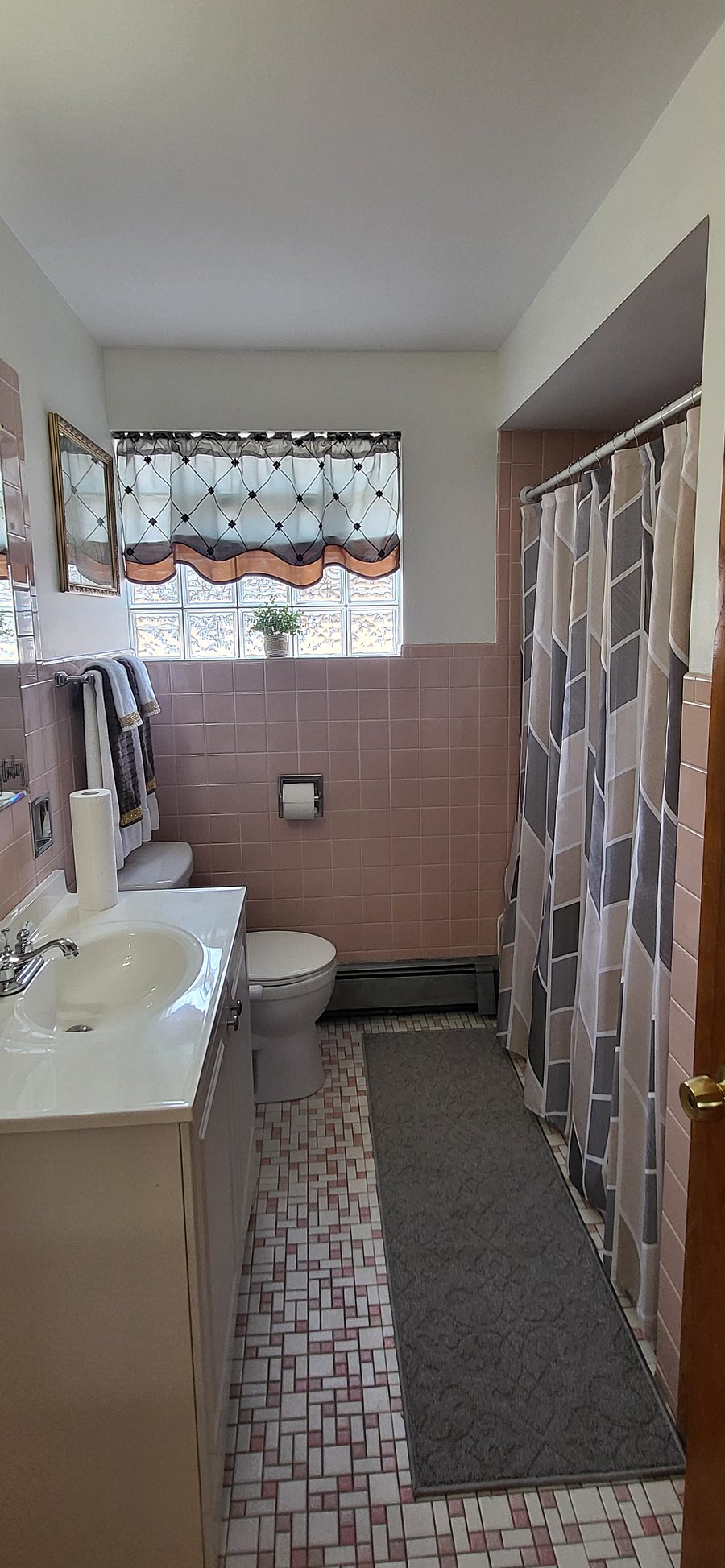Furnished Finder property 729068_2 photo 6