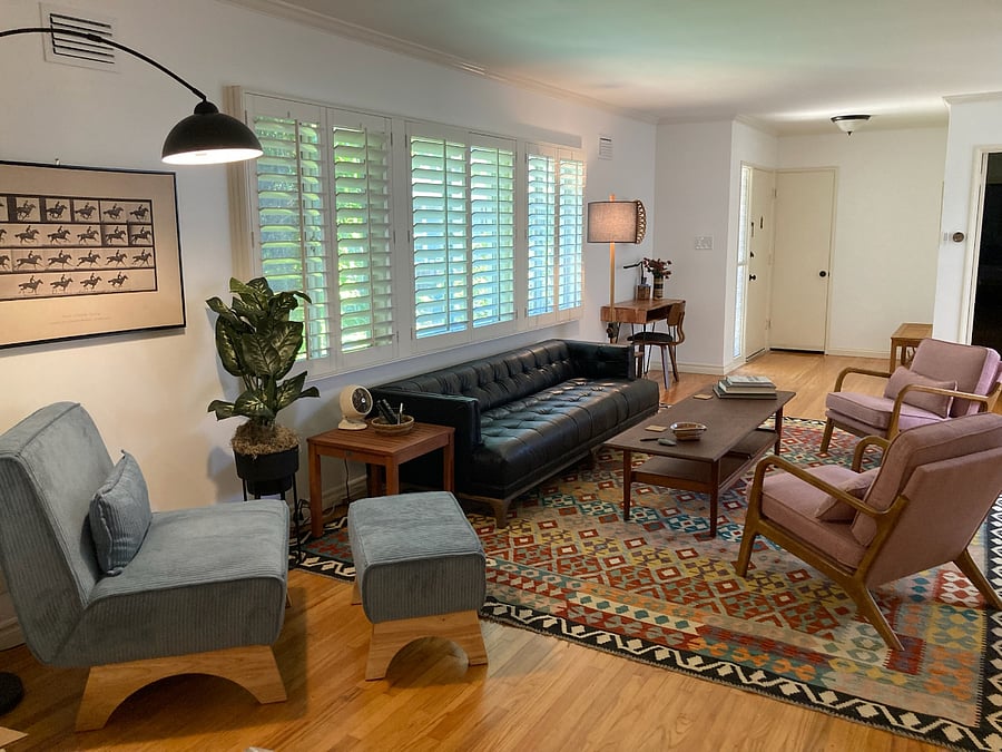 Large living room.