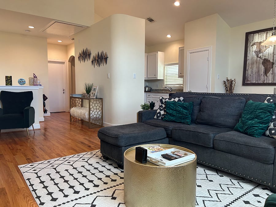Furnished Finder property 729118_1 photo 8