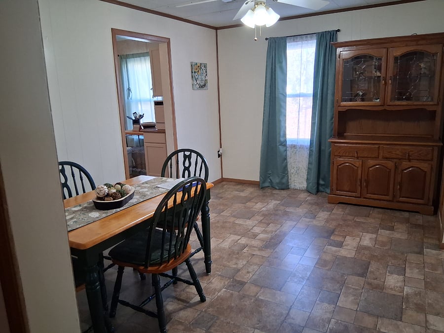 Furnished Finder property 729146_1 photo 9