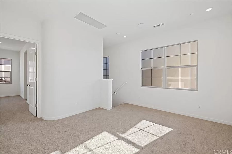 Furnished Finder property 729198_1 photo 3