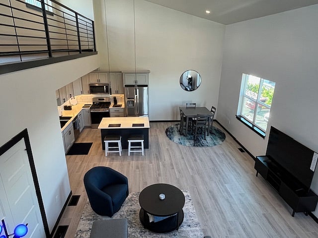 Furnished Finder property 729386_1 photo 11