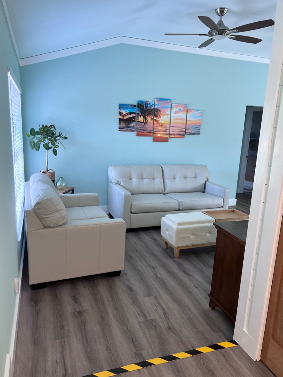 TV and sitting area
