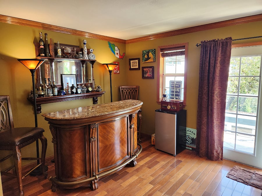 Pool Table and Bar