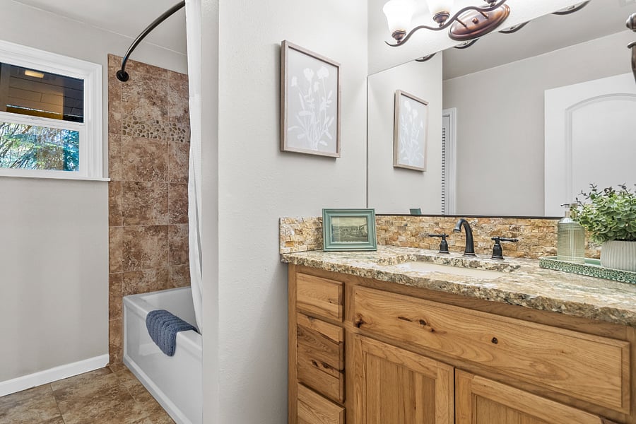 Upstairs Bathroom