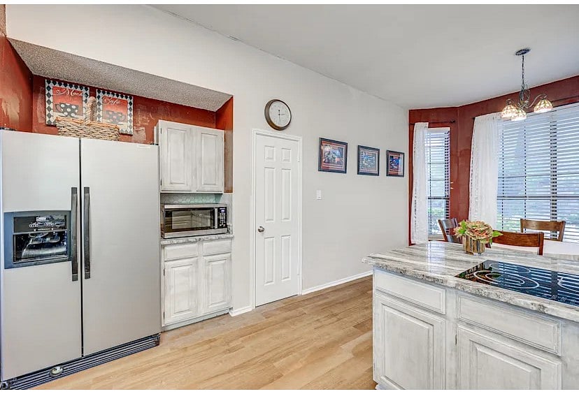 Furnished Finder property 729500_1 photo 14