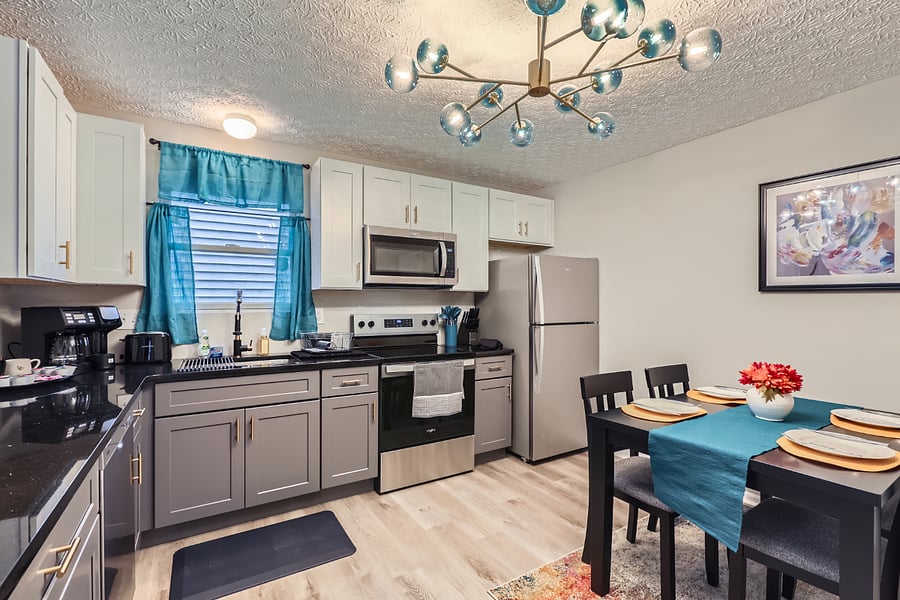 Kitchen/Dining