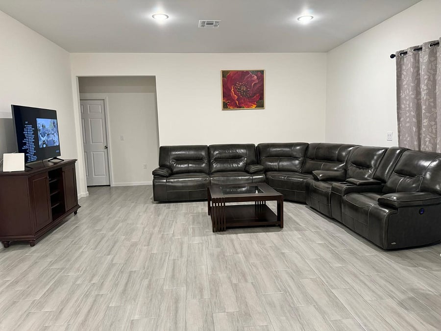 Furnished Finder property 729586_1 photo 3