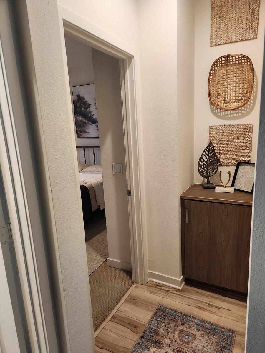 Furnished Finder property 729590_1 photo 8