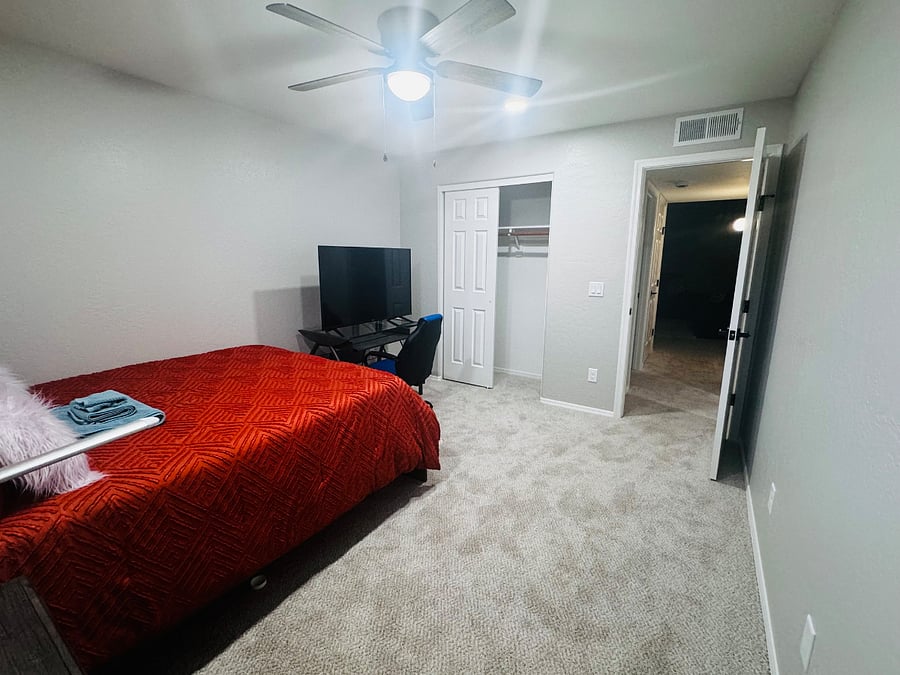 Furnished Finder property 729618_2 photo 9