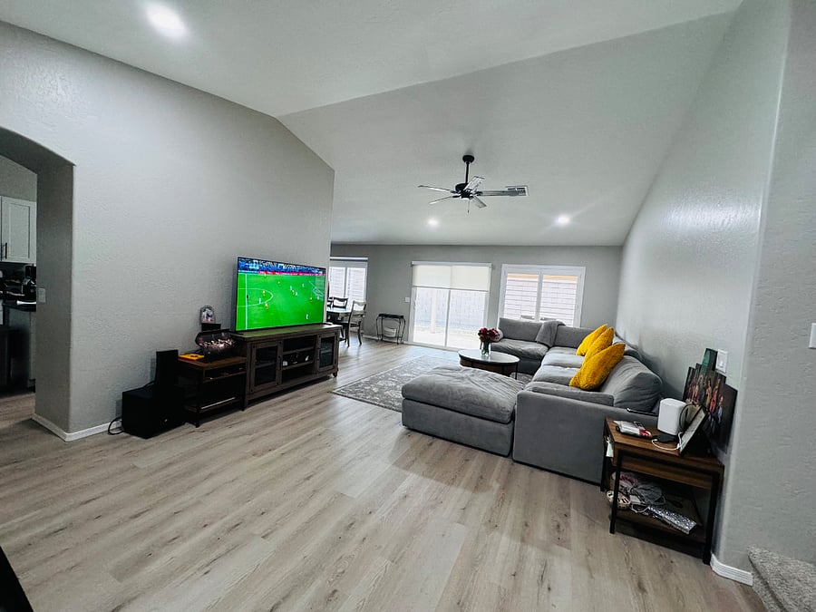 Furnished Finder property 729618_2 photo 4