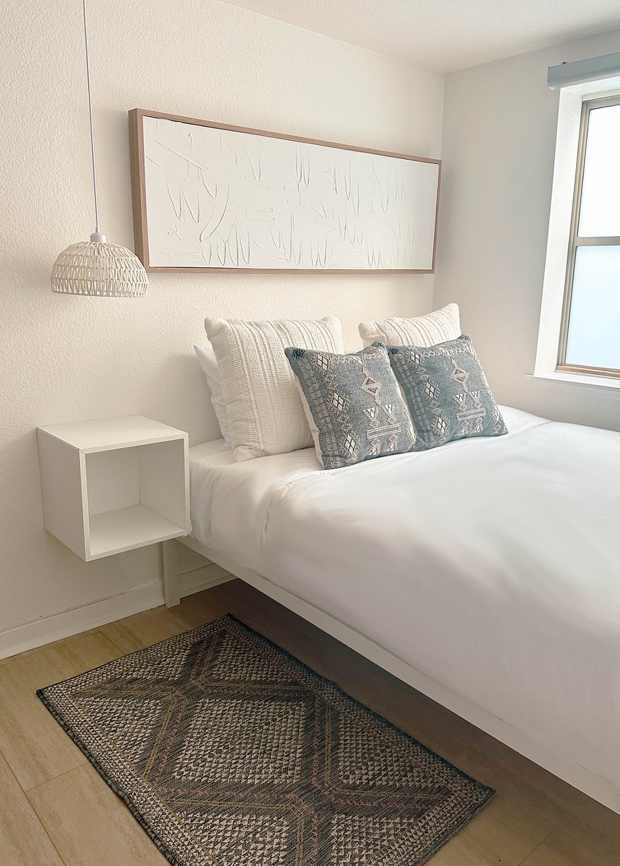 Downstairs Bedroom/ Queen Bed
