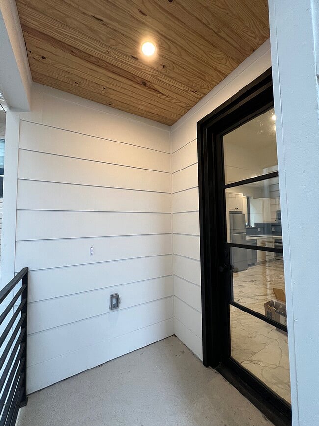 Furnished Finder property 729664_1 photo 8
