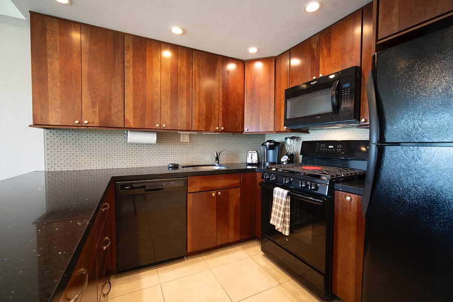 Fully stocked kitchen
