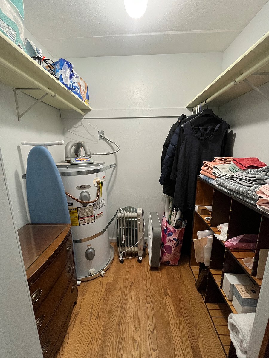 Bedroom walk-in closet