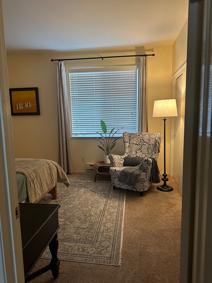 Furnished Finder property 729888_1 photo 8