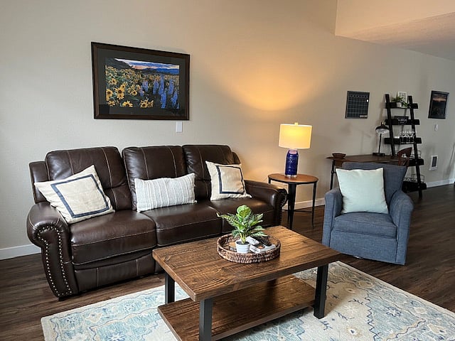 Furnished Finder property 729898_1 photo 8