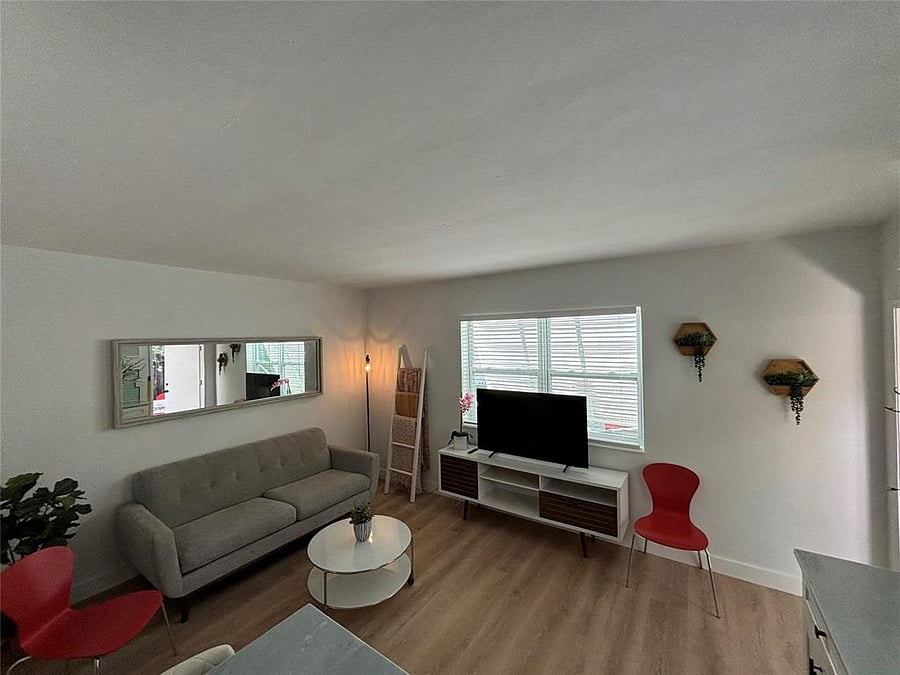 Furnished Finder property 729919_1 photo 4