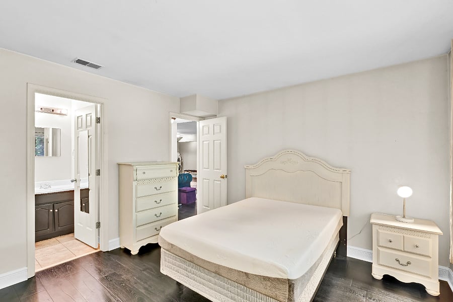 Furnished Finder property 729963_1 photo 18