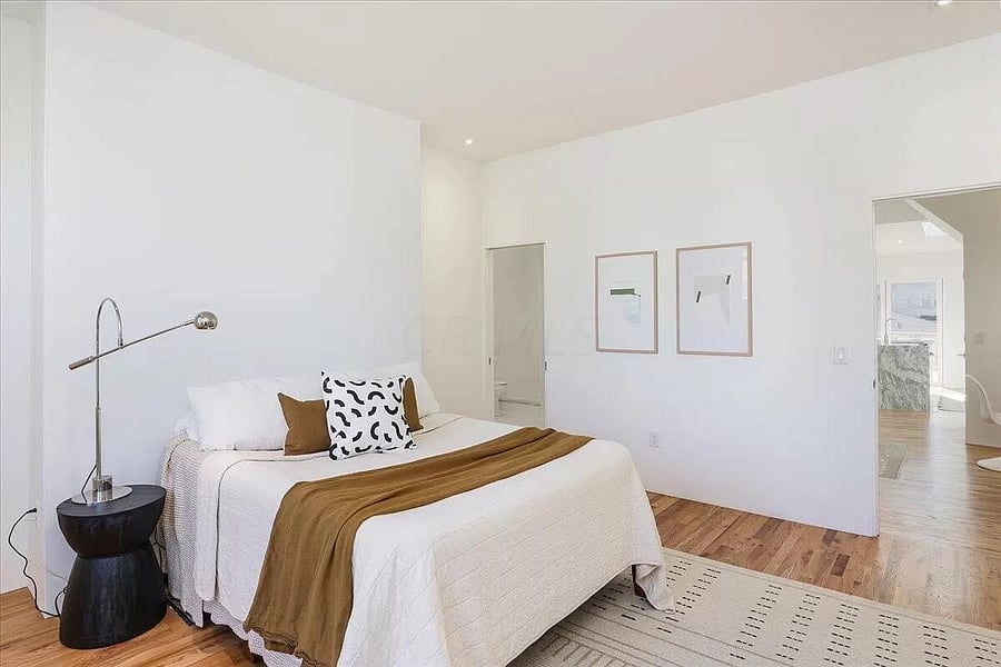 Primary (1st floor) bedroom with en-suite bathroom and rainfall shower