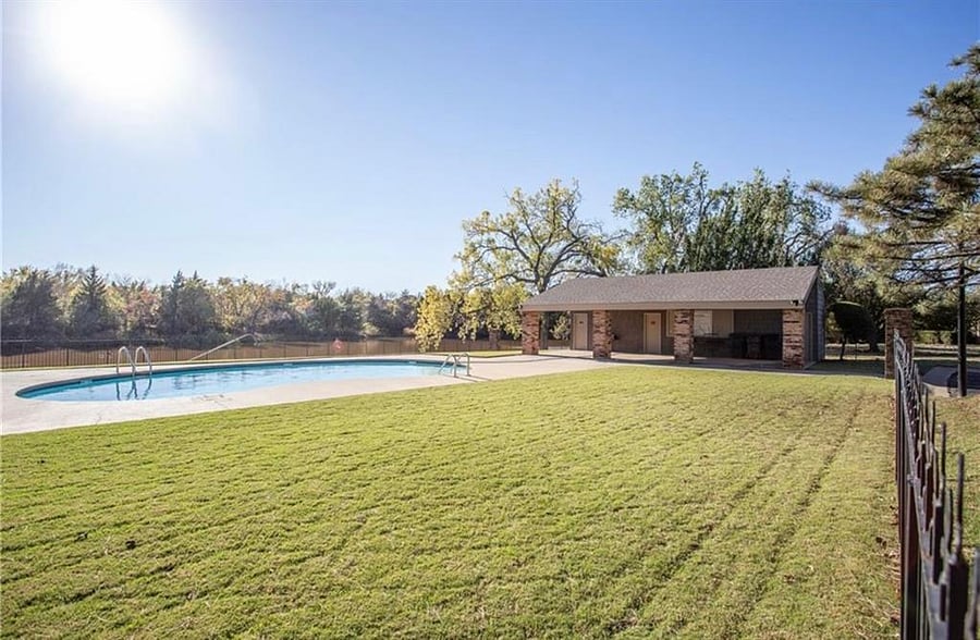 Furnished Finder property 730083_1 photo 12
