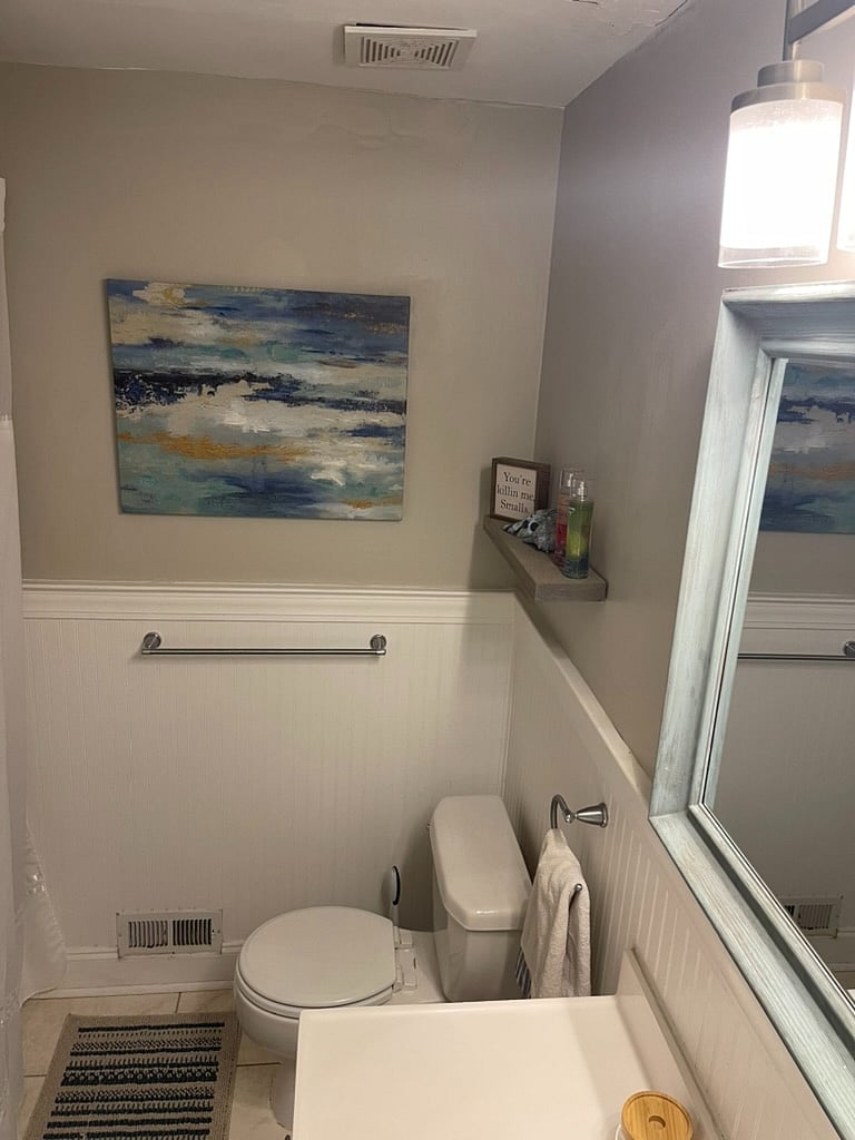 Main bathroom