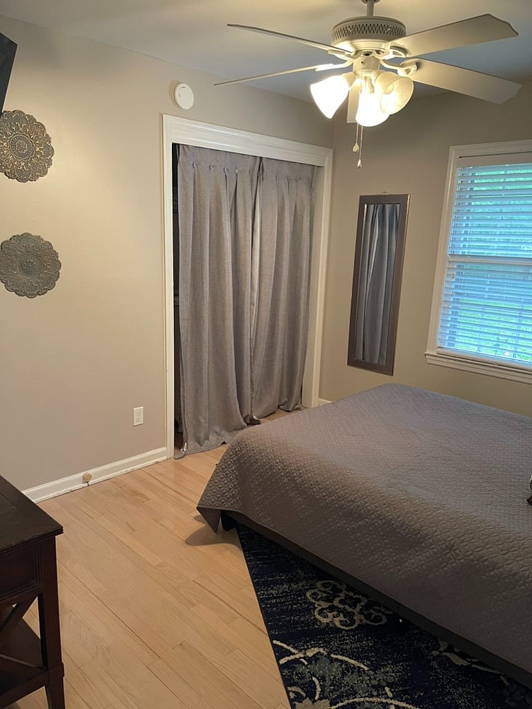 2nd bedroom