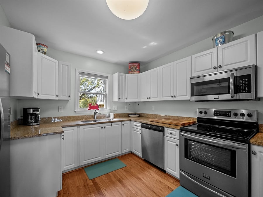 Furnished Finder property 730128_1 photo 8