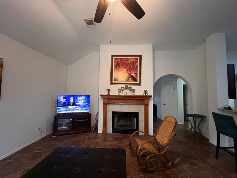 Furnished Finder property 730131_1 photo 2