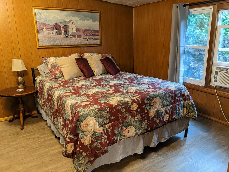 Bedroom #2 on the 2nd floor. Queen size bed.