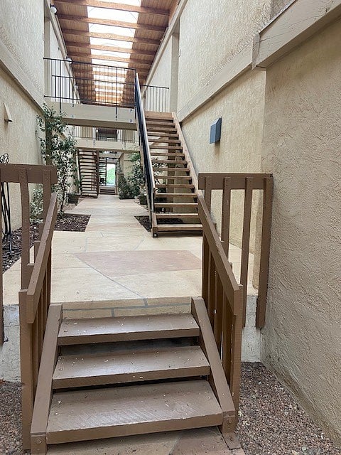 20 Stairs