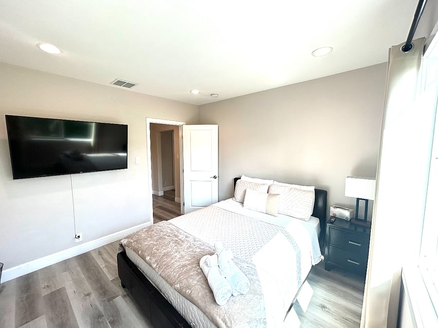 Furnished Finder property 730186_2 photo 18