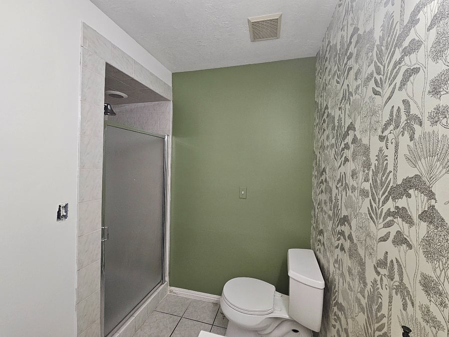 Main Full Bath