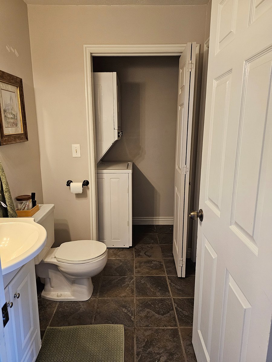 Upstairs Half Bath & Laundry