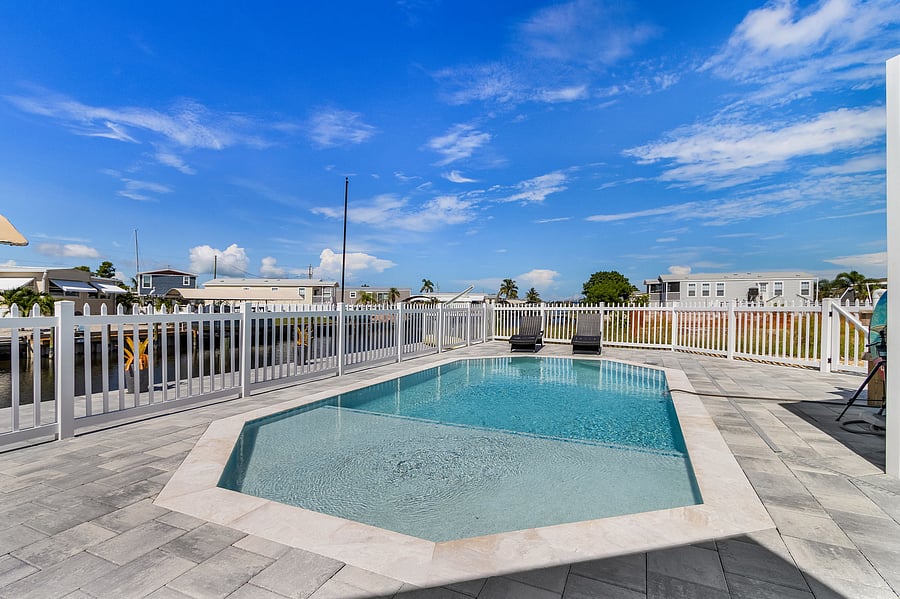 Furnished Finder property 730238_2 photo 4