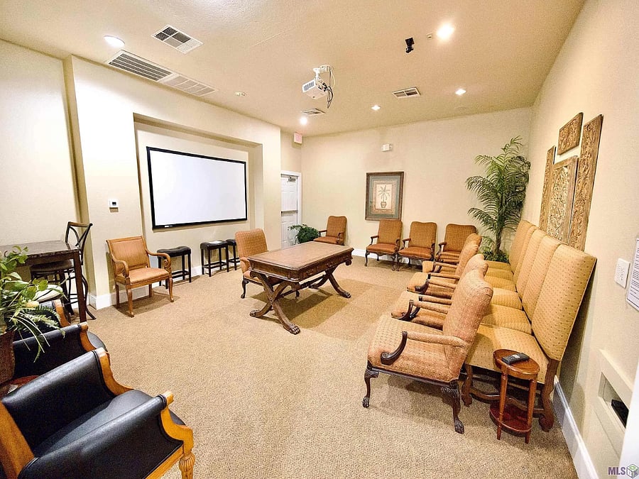 Furnished Finder property 730281_1 photo 17