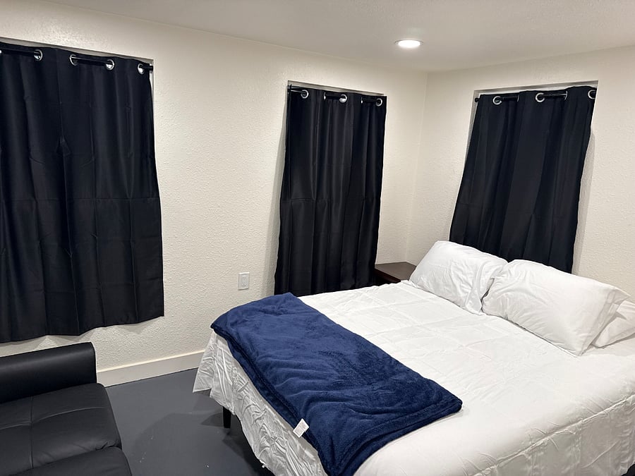 Furnished Finder property 730318_1 photo 9