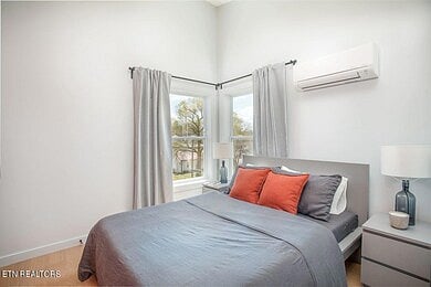 Furnished Finder property 730463_1 photo 5