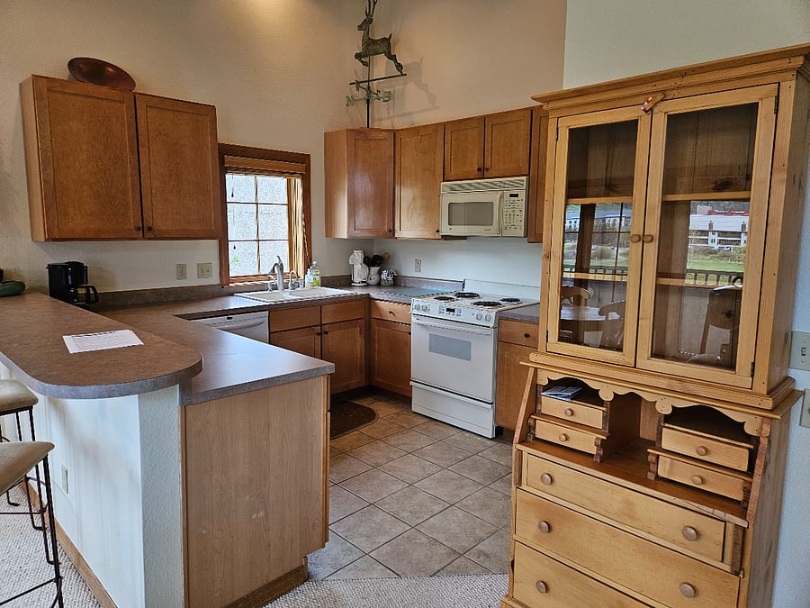 Furnished Finder property 730468_1 photo 3