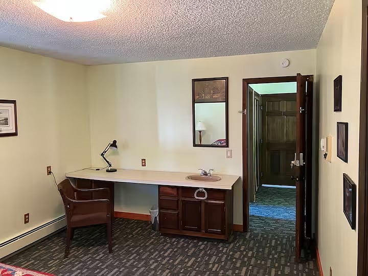 Furnished Finder property 730481_2 photo 3