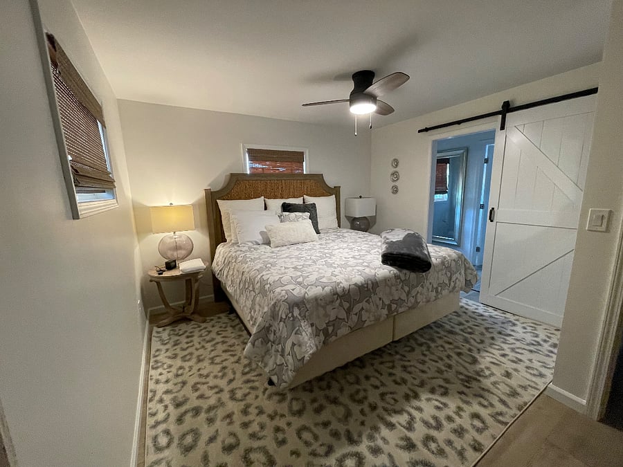 Master with large walk in closet/dressing room