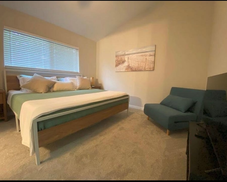 Primary king suite