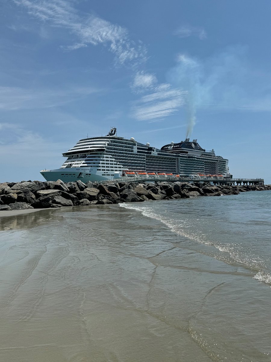 Just a short walk down the beach you can view incoming and outgoing cruise ships